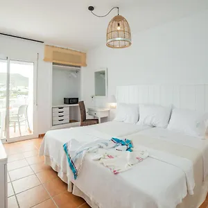 2* Affittacamere Del Cabo
