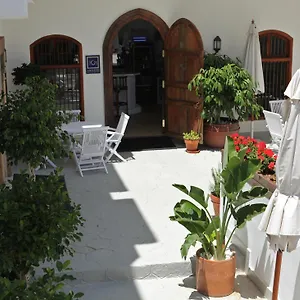 Santuario (adults Only) Guest house