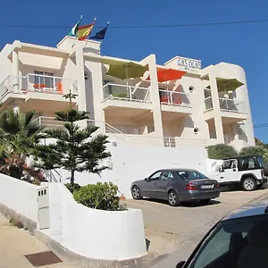 Olas Guest house